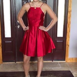 formal dress with pockets! worn once size 4